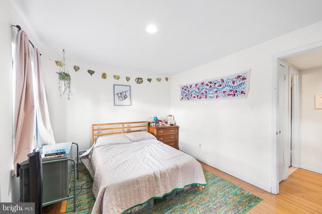 1023 S 6TH ST, Philadelphia, PA 19147