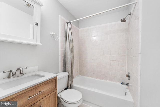 1023 S 6TH ST, Philadelphia, PA 19147