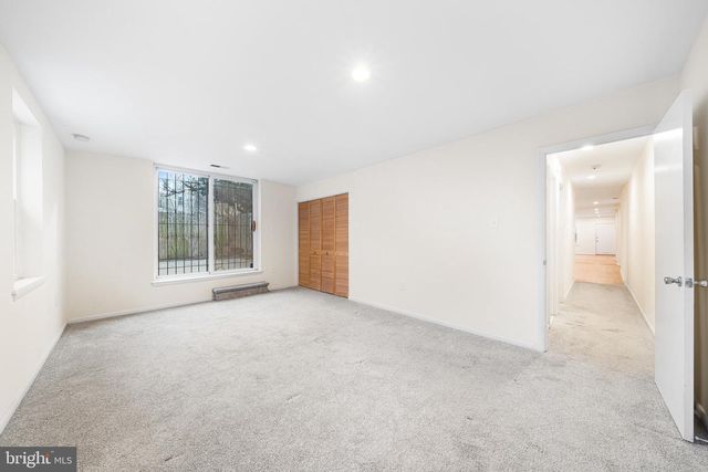 1023 S 6TH ST, Philadelphia, PA 19147