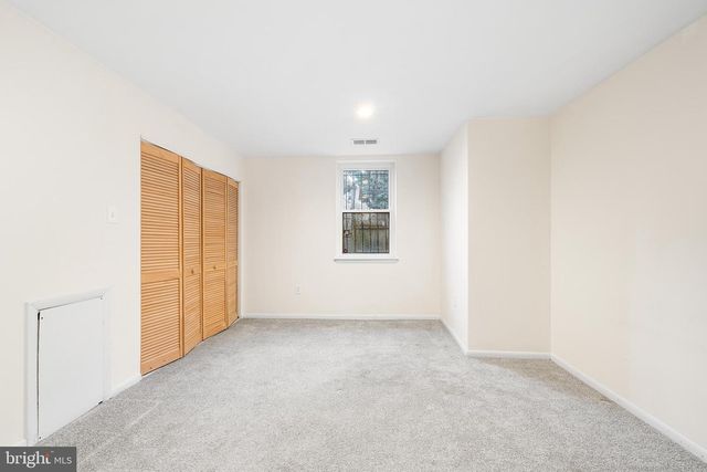 1023 S 6TH ST, Philadelphia, PA 19147