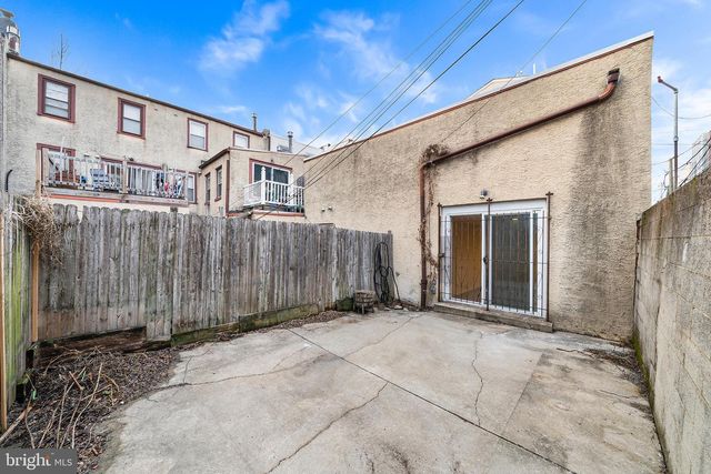 1023 S 6TH ST, Philadelphia, PA 19147