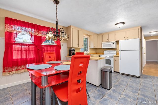 28 Rosemary Street, Coventry, RI 02816