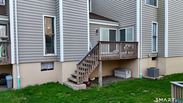 62 Monticello Drive 62, Branford, CT 06405