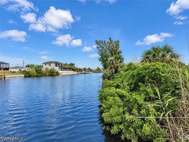1626 NW 37th PL, Cape Coral, FL 33993