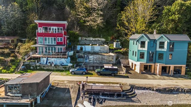 9169 SE Fragaria Road, Olalla, WA 98359