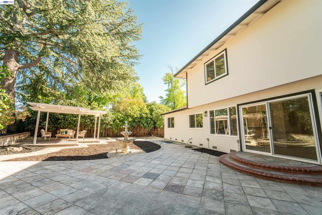 2603 Laramie Gate Cir, Pleasanton, CA 94566