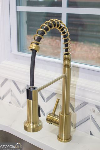 2749 Old Farm Road, South Fulton, GA 30349