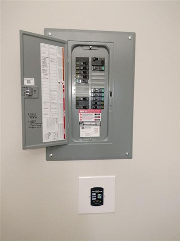 1804 Cumberland SE Court, Smyrna, GA 30080