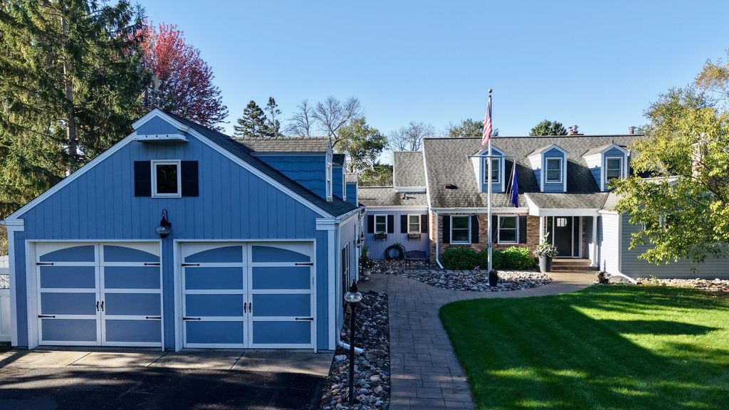 10400 Mississippi Boulevard NW, Coon Rapids, MN 55433 — exterior