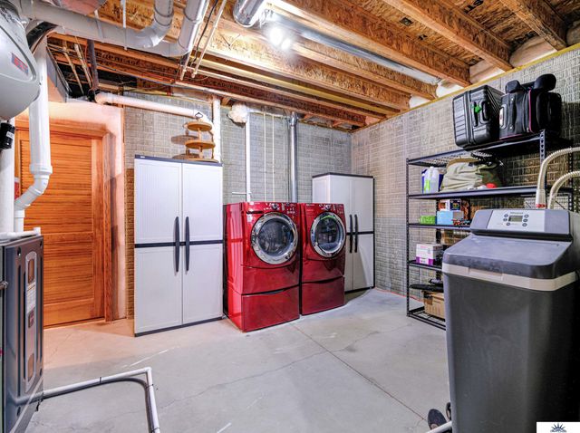 14906 S 24th Street, Bellevue, NE 68123