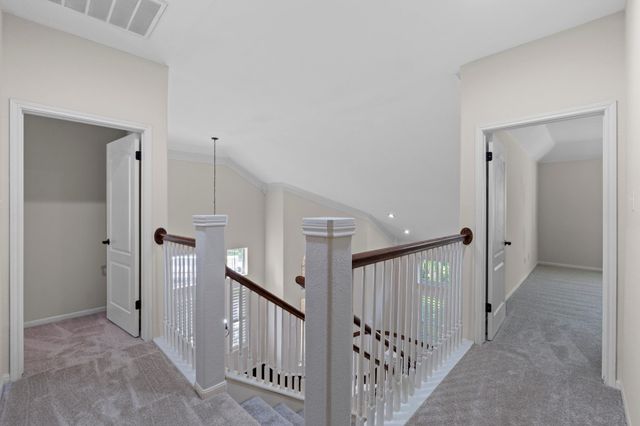 2 Muirfield Greens LN, Lakeway, TX 78738