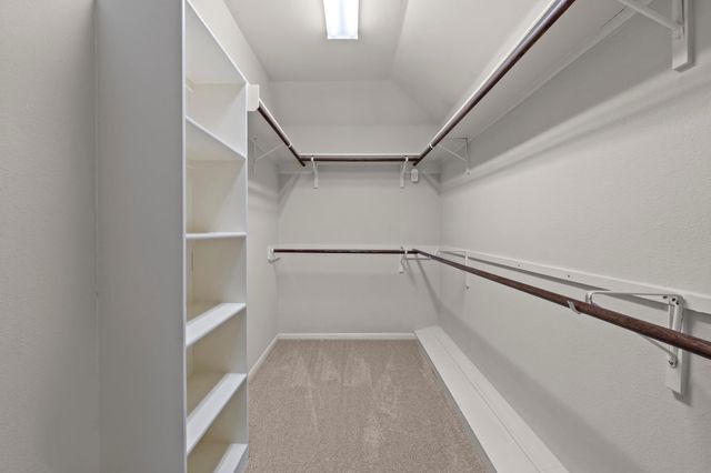 2 Muirfield Greens LN, Lakeway, TX 78738