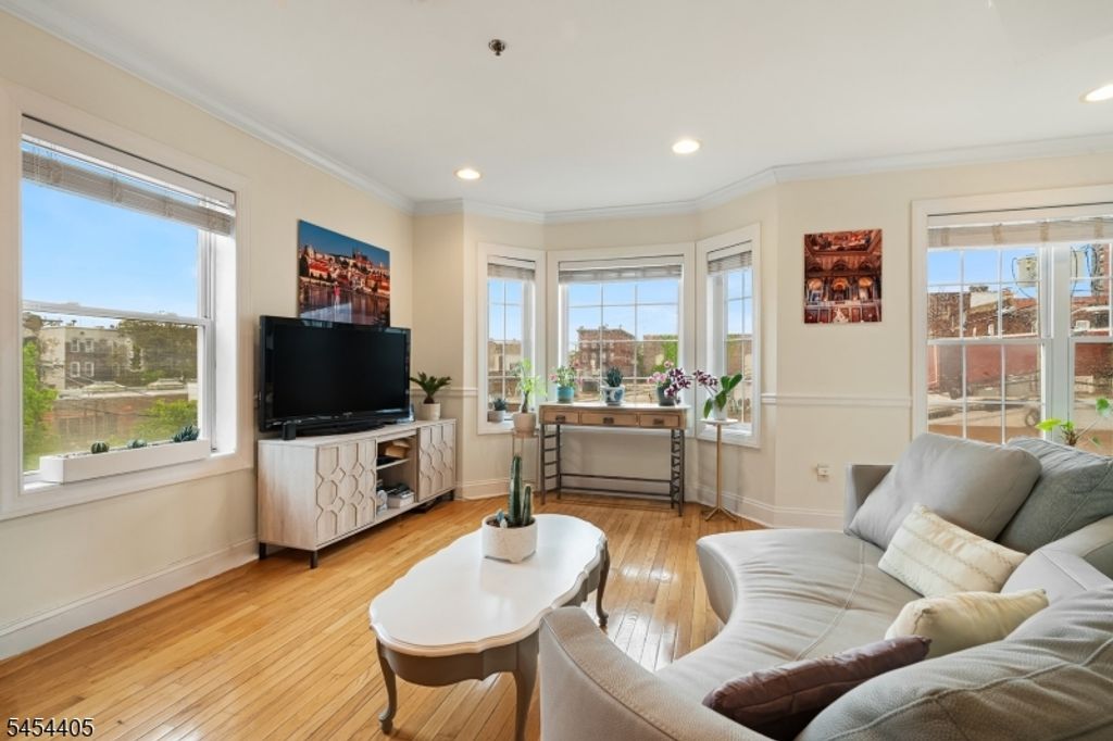 726 23rd Street 2, Union City, NJ 07087 — photo 4