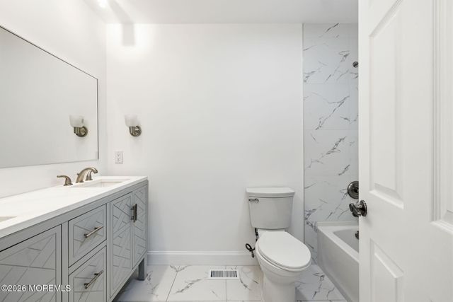 9B Melborn Drive, Monroe, NJ 08831