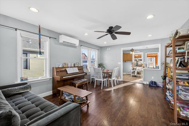 10 Wilkes Street, Beacon, NY 12508