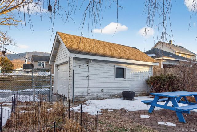 10 Wilkes Street, Beacon, NY 12508