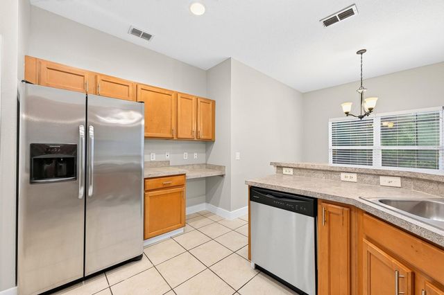 561 CAREY WAY, Orlando, FL 32825