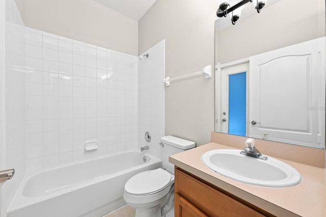 561 CAREY WAY, Orlando, FL 32825