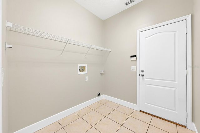 561 CAREY WAY, Orlando, FL 32825