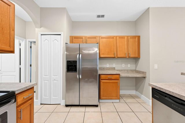561 CAREY WAY, Orlando, FL 32825