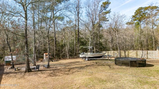 120 Quarter Horse Run, Havelock, NC 28532