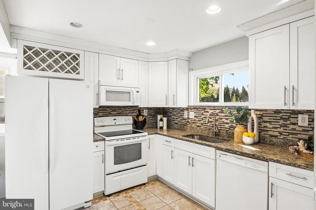 1010 KENT AVE, Catonsville, MD 21228