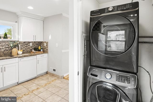 1010 KENT AVE, Catonsville, MD 21228