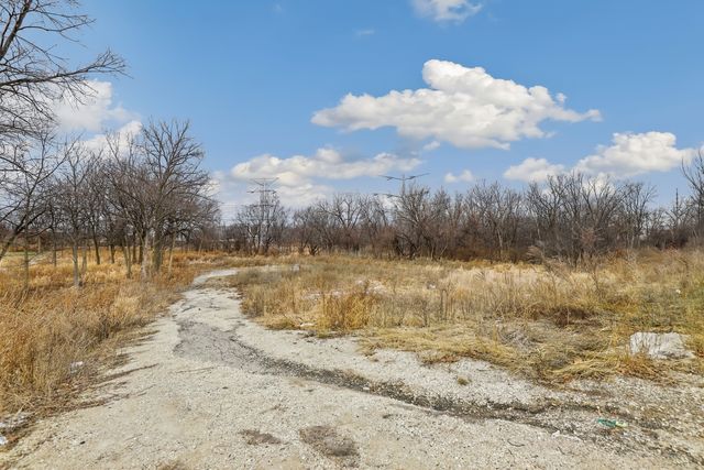 114 N Columbine Avenue, Lombard, IL 60148