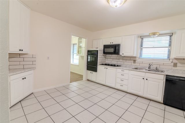 8017 Woodhue Road, Dallas, TX 75228