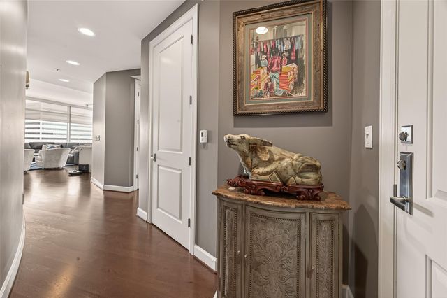 2207 Bancroft Street 908, Houston, TX 77027