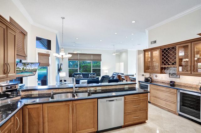 10970 NW 6th Court, Plantation, FL 33324