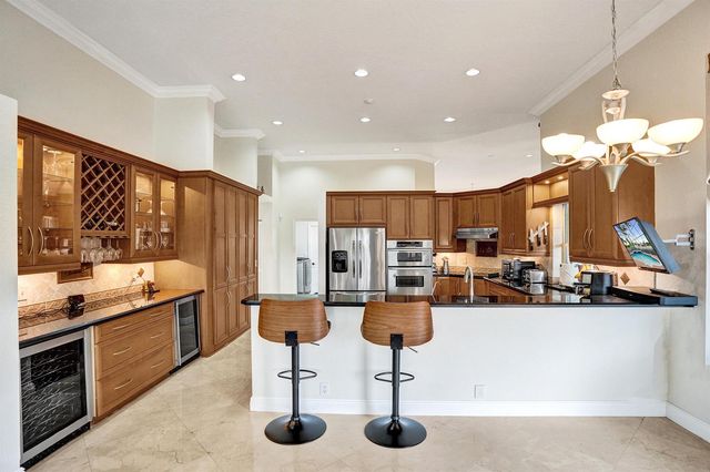 10970 NW 6th Court, Plantation, FL 33324