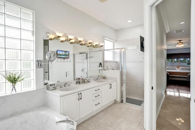 10970 NW 6th Court, Plantation, FL 33324