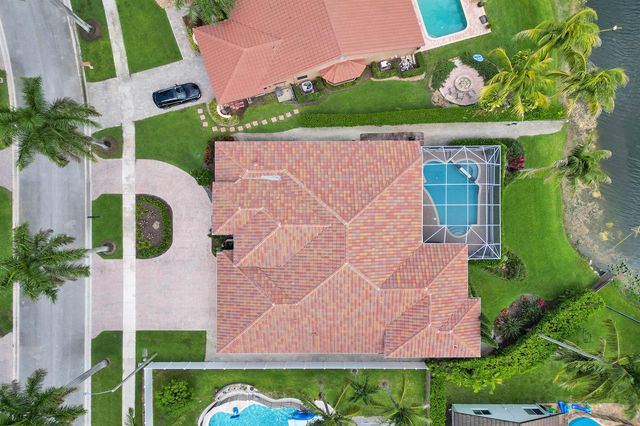 10970 NW 6th Court, Plantation, FL 33324