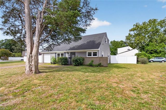 707 Red Mill RD, Norfolk, VA 23502