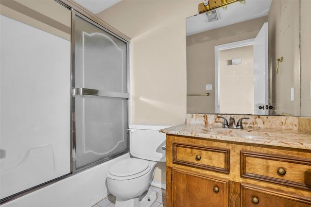 168 Greenleaf Lane, Conroe, TX 77304