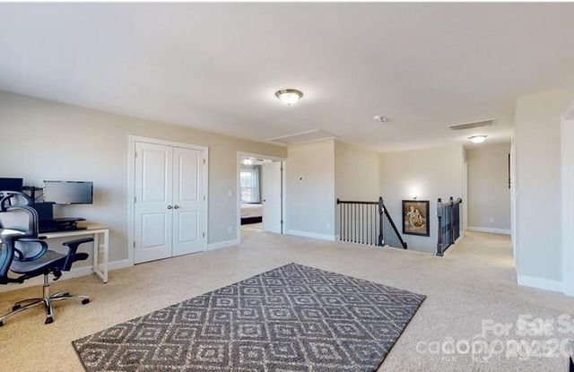 1502 Coffeetree Drive NW, Concord, NC 28027