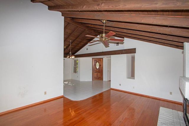 12815 Camino Ramilette, San Diego, CA 92128