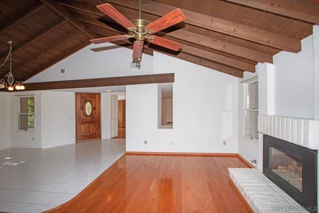 12815 Camino Ramilette, San Diego, CA 92128