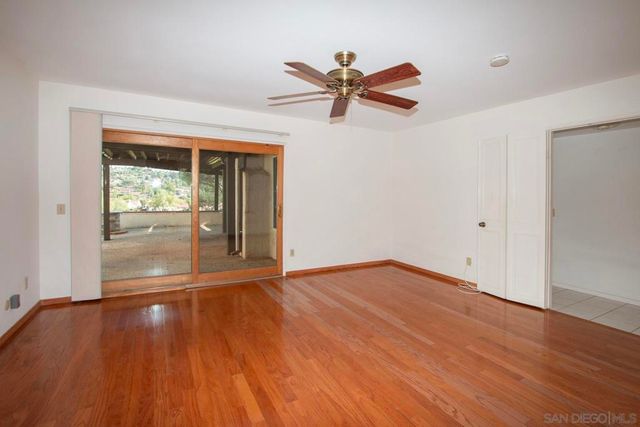 12815 Camino Ramilette, San Diego, CA 92128