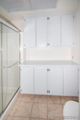 12815 Camino Ramilette, San Diego, CA 92128