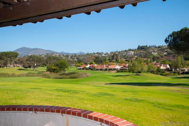 12815 Camino Ramilette, San Diego, CA 92128