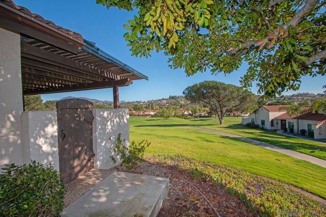 12815 Camino Ramilette, San Diego, CA 92128