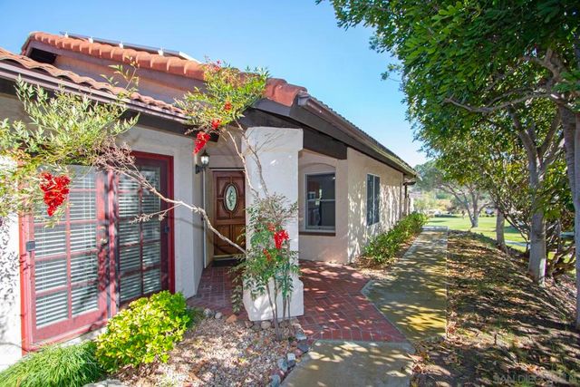 12815 Camino Ramilette, San Diego, CA 92128