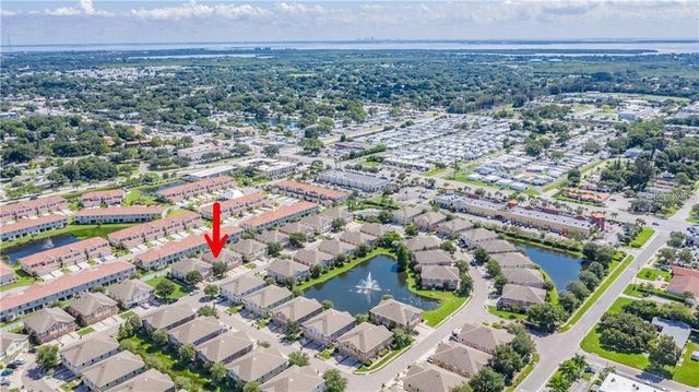 589 52ND AVENUE N, St Petersburg, FL 33703