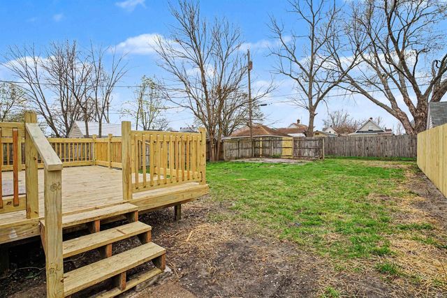 2417 Poland Street, South Bend, IN 46619