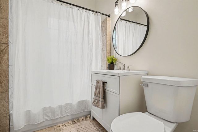 2417 Poland Street, South Bend, IN 46619