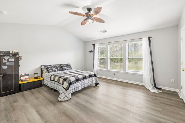 1708 Kendall Cove Ln, Mount Juliet, TN 37122