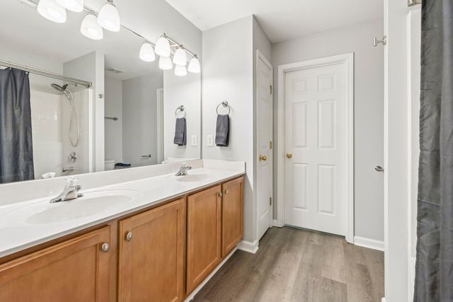 1708 Kendall Cove Ln, Mount Juliet, TN 37122