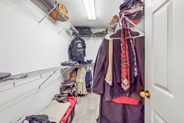 1708 Kendall Cove Ln, Mount Juliet, TN 37122